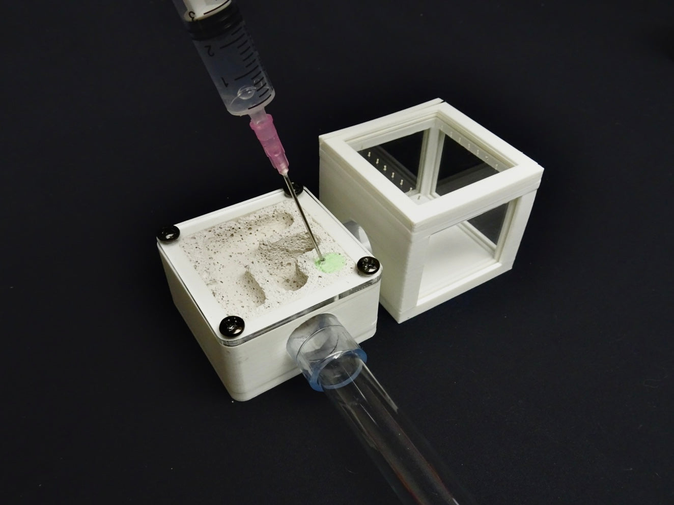 Hydration Syringe for Ant Nest